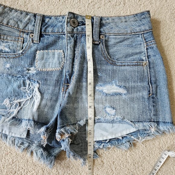 American Eagle Hi-Rise Shorty With Visible Mending - Picture 4 of 9